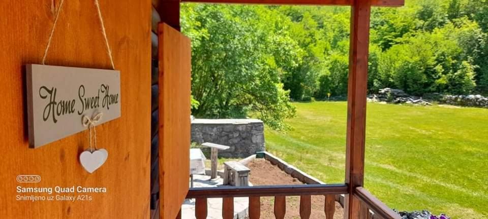 Vikendica Njegusi Villa Cetinje Esterno foto